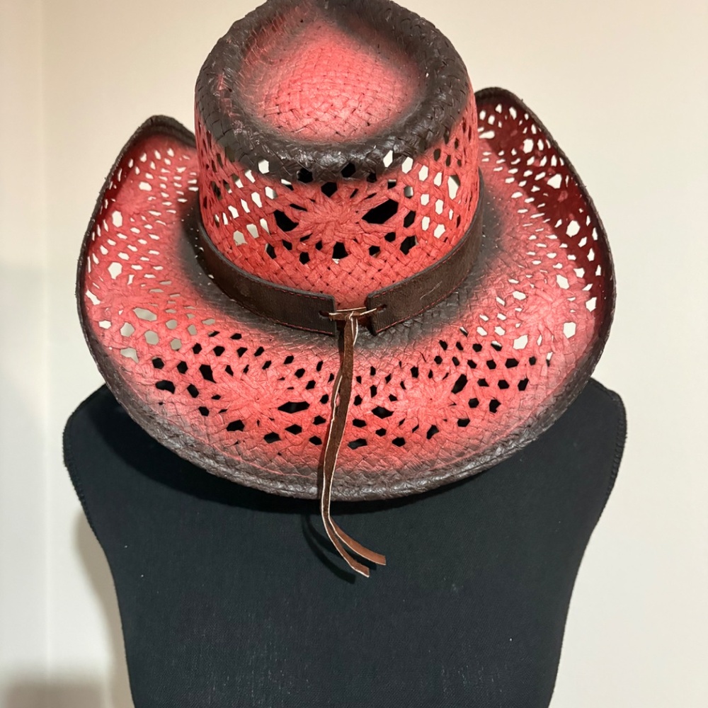 Bullhide Hats Run A Muck - Picture 4 of 9